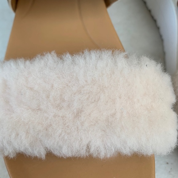 UGG LeFluff Chella Fluffy Sandal - Picture 4 of 13